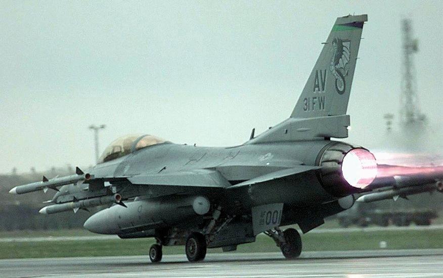 6026-f-16-990654d.jpg