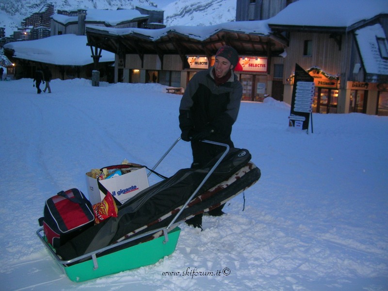 7368-avoriaz-arrivo-bagagli.jpg