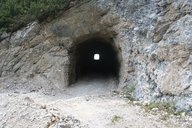 8979-img1301.jpg