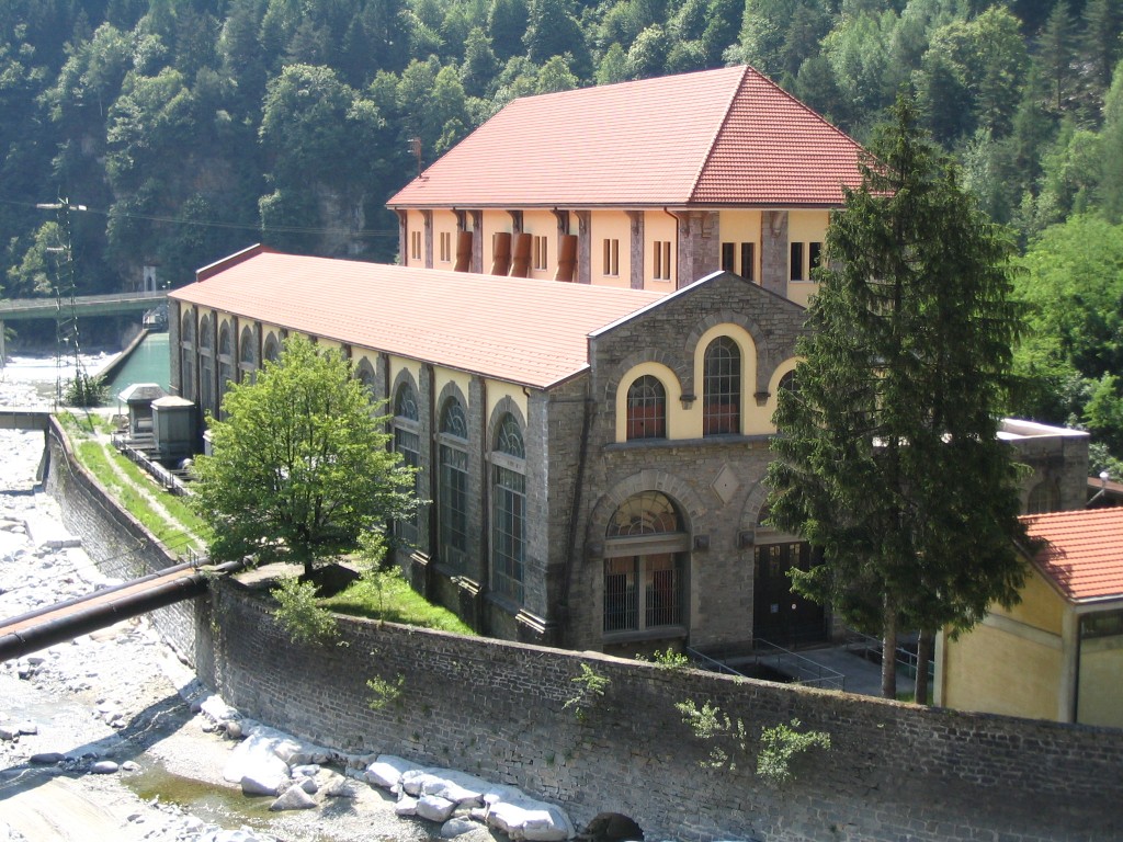 101965-centrale-2a.jpg