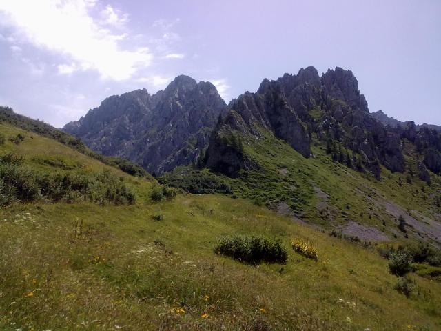 104651-passo-campelli-e-inizio-zona-bresciana-della-concarena.jpg