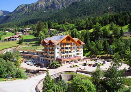 110542-hotelbenesserefamiglievaldifiemme.jpg