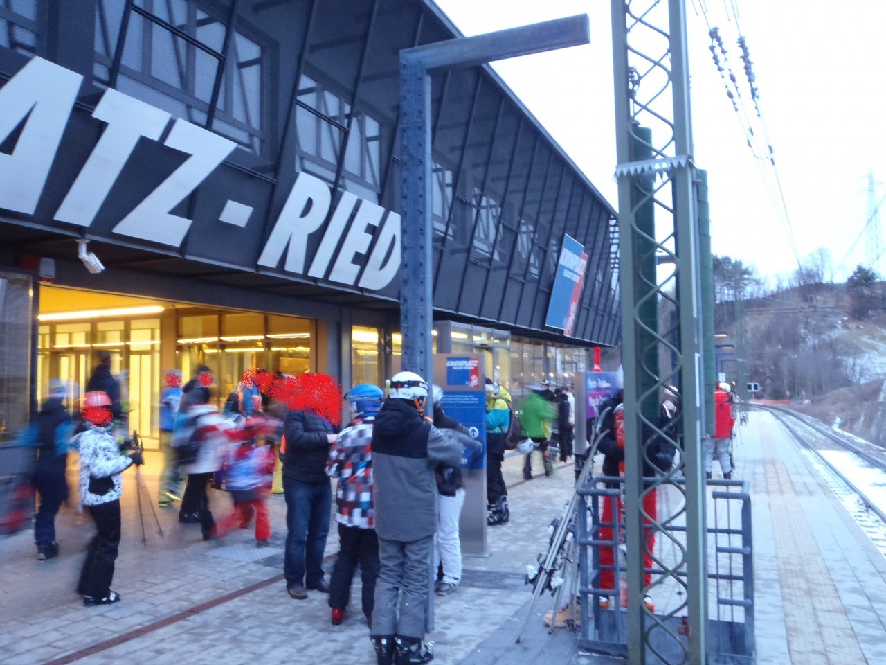 138528-s1.jpg