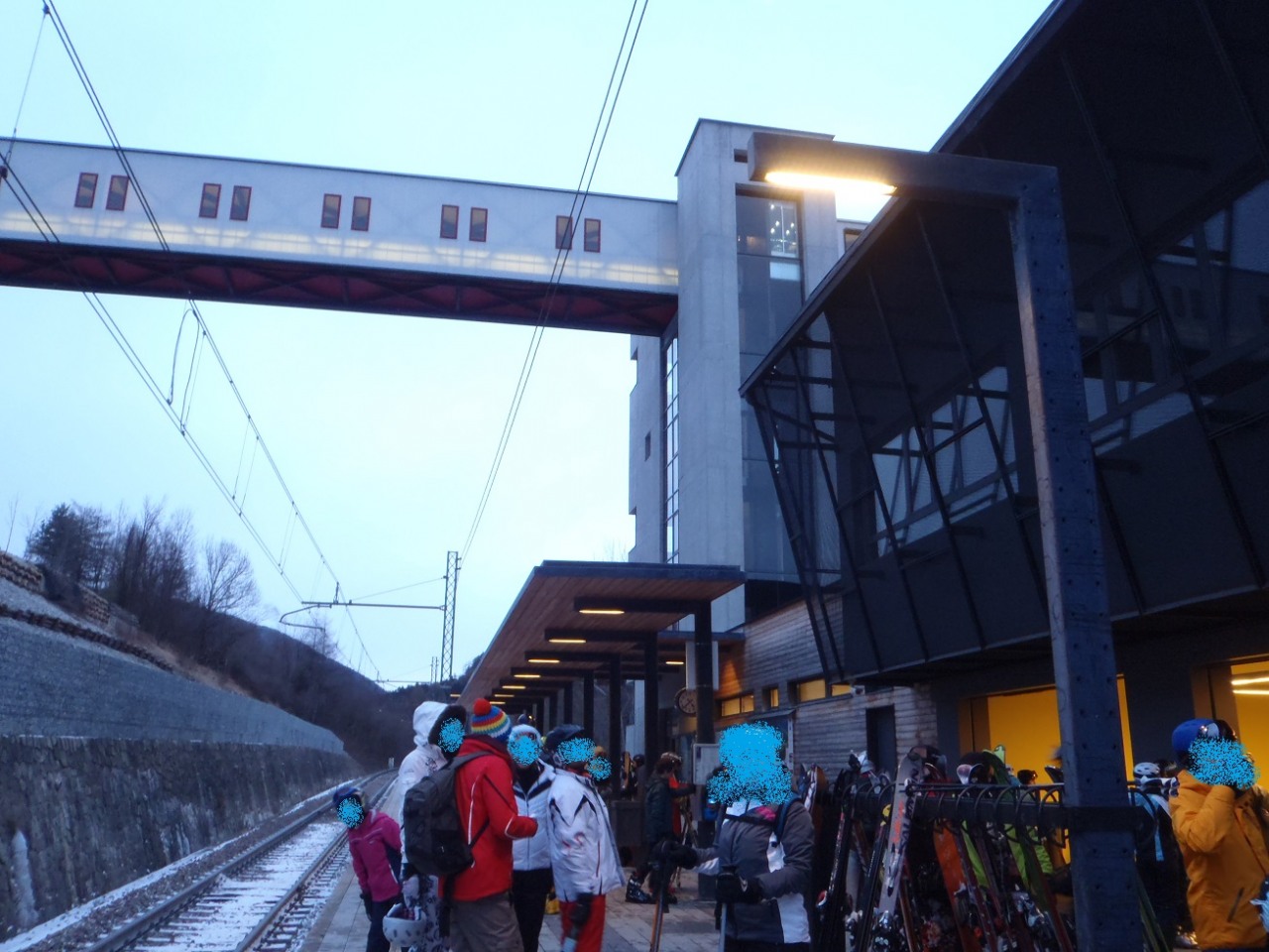 138529-s2.jpg
