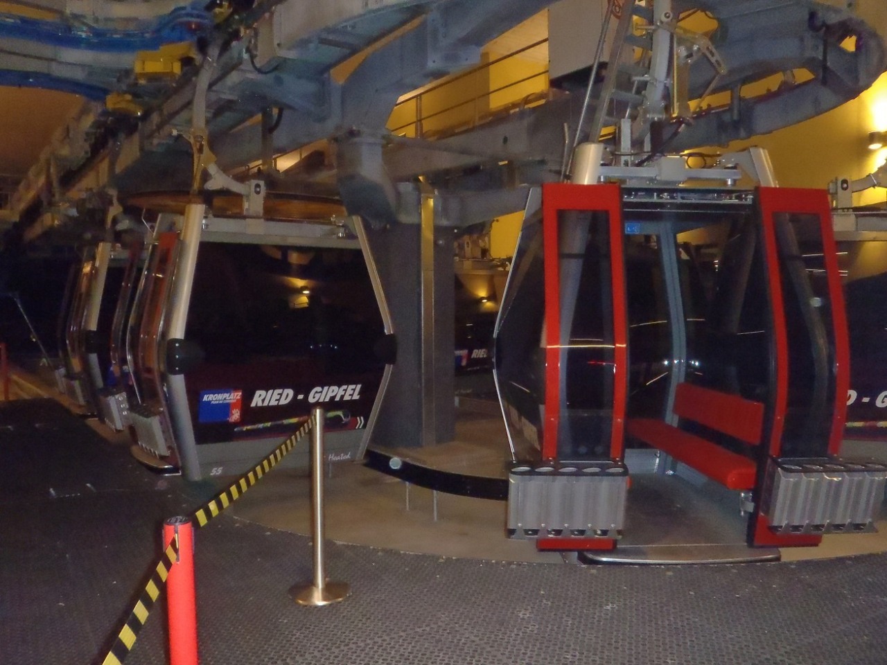 138534-s7.jpg