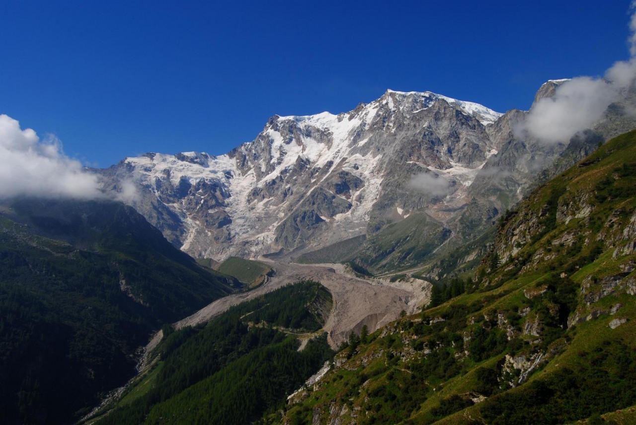 147946-montirosa20ghiacciaiobelvederemacugnaga.jpg