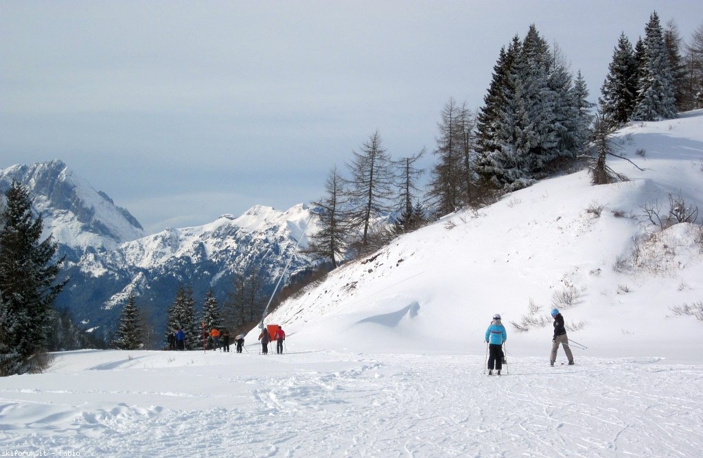 151271-stradina-innevata.jpg
