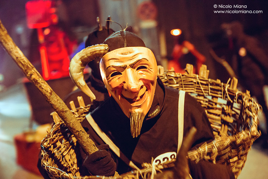 154658-krampus-033.jpg
