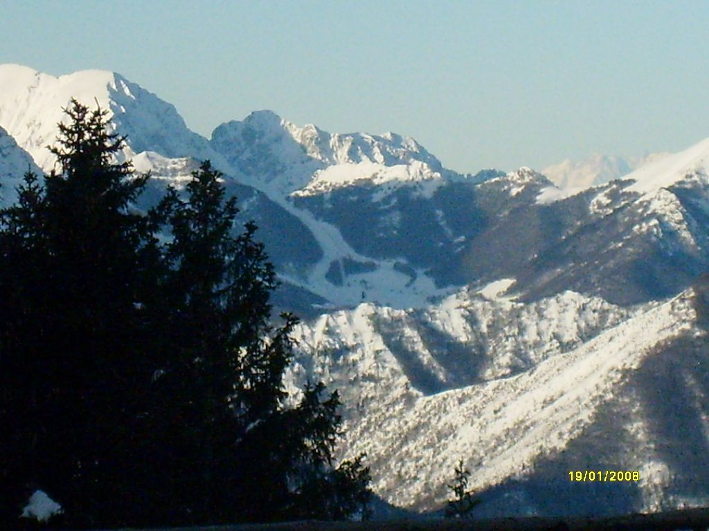 16464-7-conca-di-valtorta-con-monte-rosa-sullo-sfondo.jpg