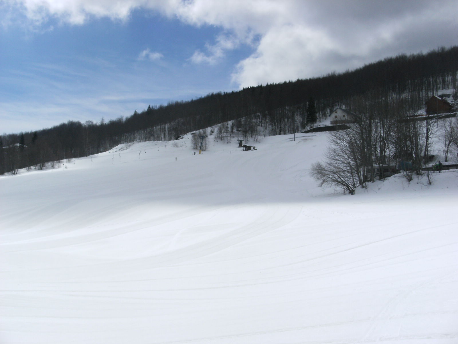 183886-22-03-2013-il-casone-sciovia-campo-scuola.jpg
