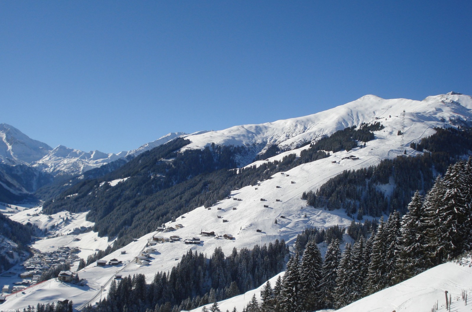 185609-40-eggalm-pano.jpg