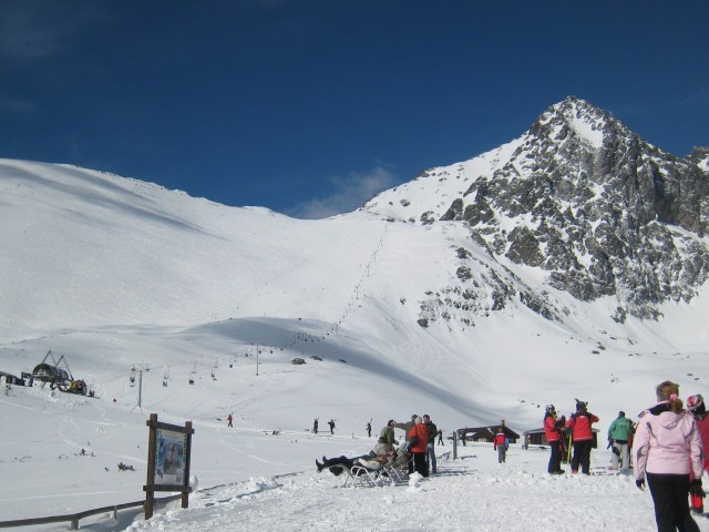 19977-hightatra.jpg