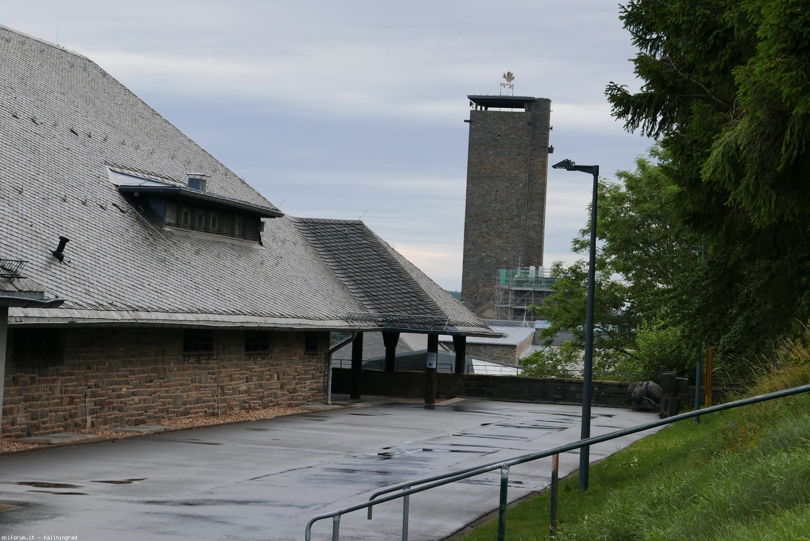 217711-l1000503.jpg