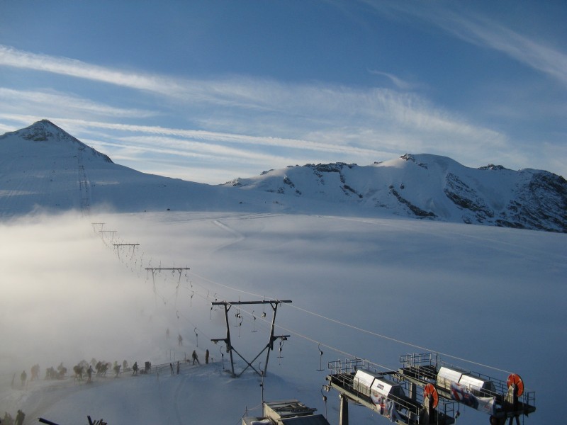 28016-skilift-avvolti-nella-nebbia.jpg