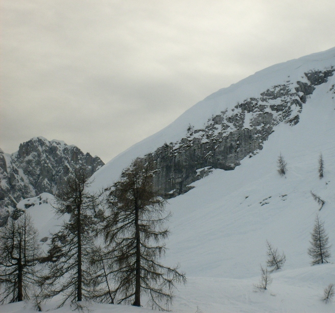 34949-26-spessore-neve-fuoripista-quota-1900.jpg