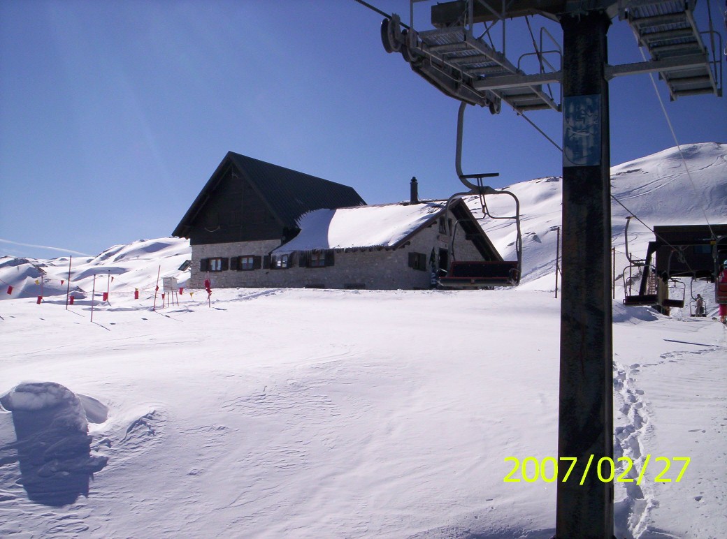 35205-67-rifugio-nel-2007.jpg