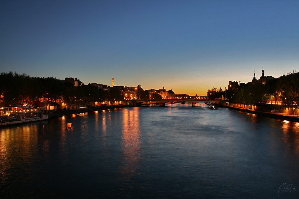 41478-parigi-by-night.jpg