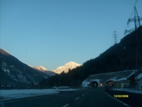 49722-la-thuile-11022010-tra-le-gallerie.jpg