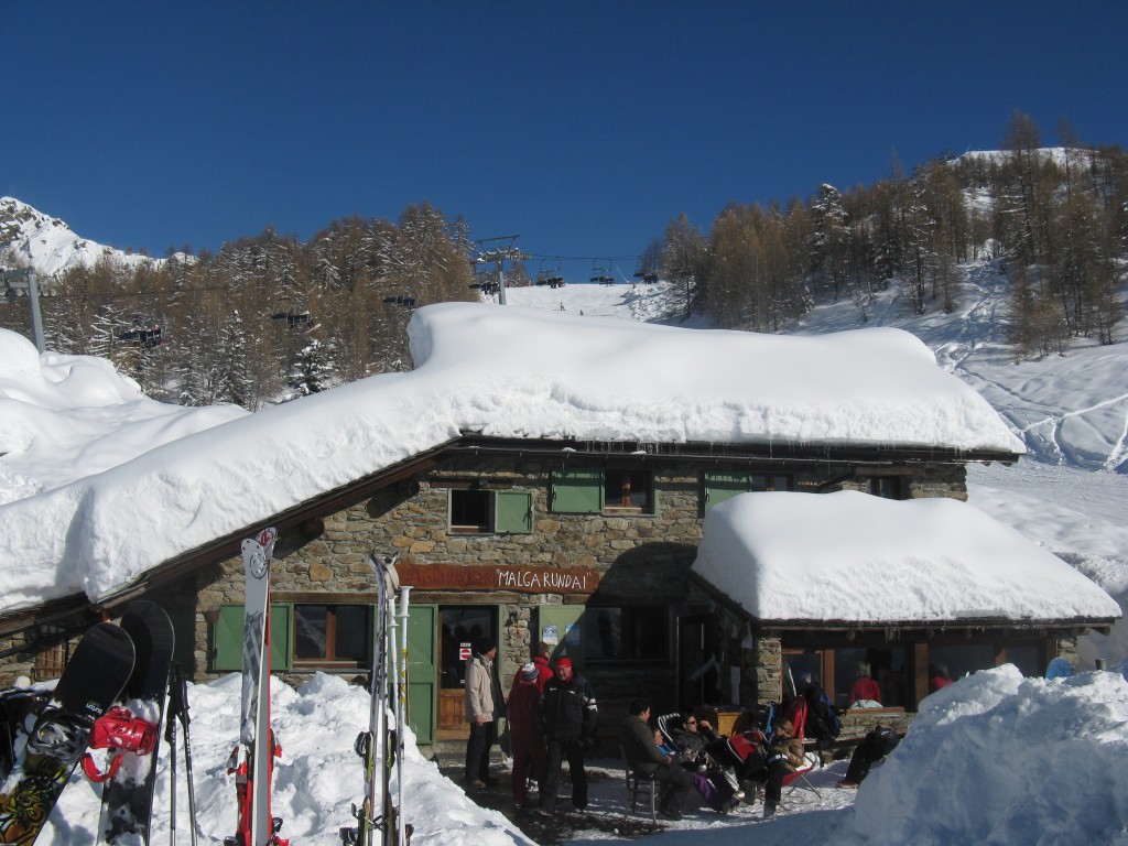 emachi