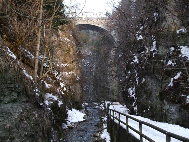 57568-26-12-2009-080-small.jpg