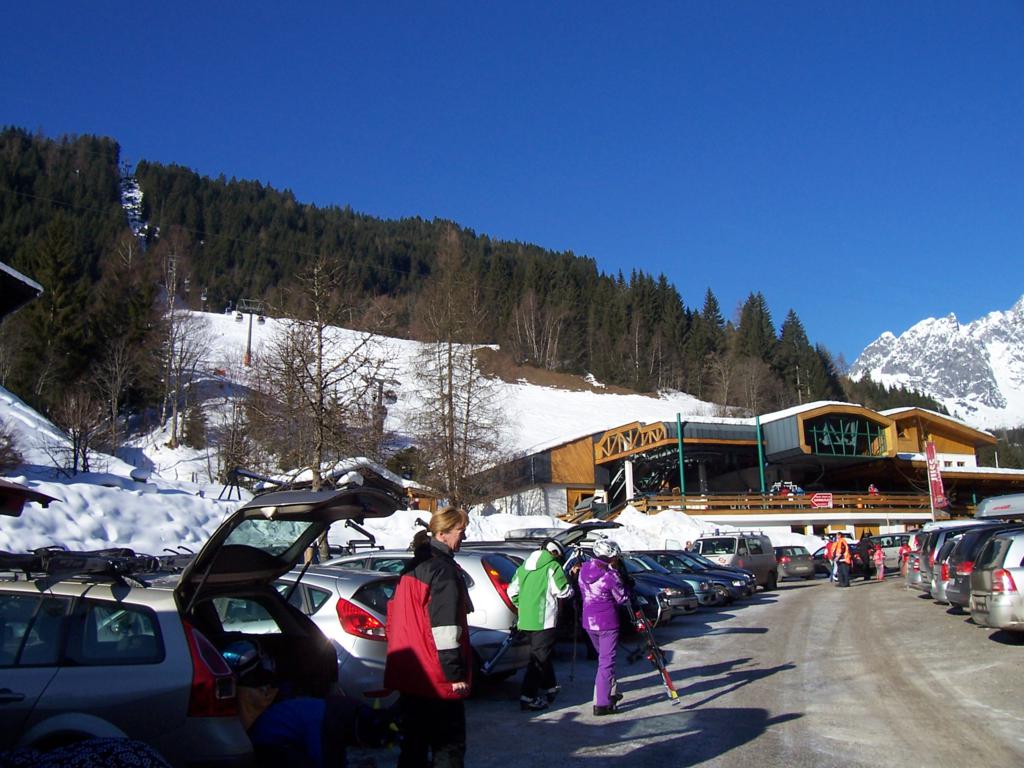 62198-10013491024x768.jpg