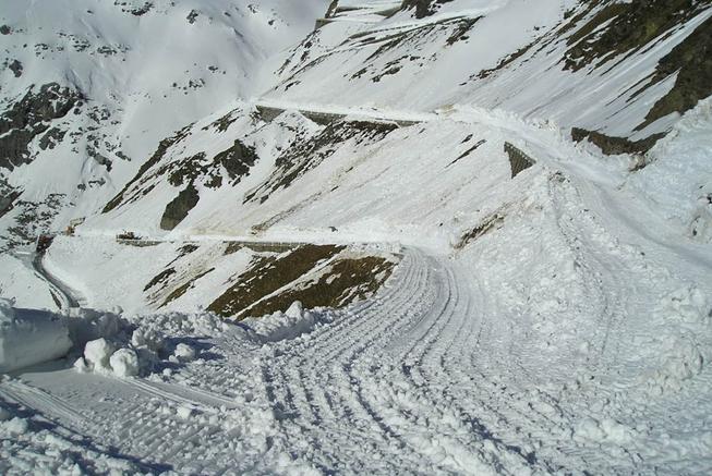 68414-passo-stelvio-8.11.11.jpg
