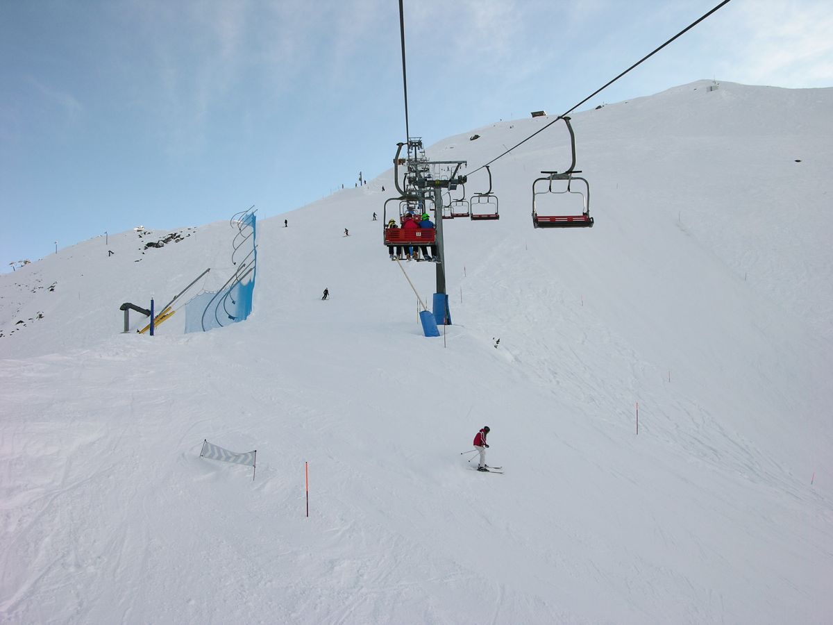 70342-pila022.jpg