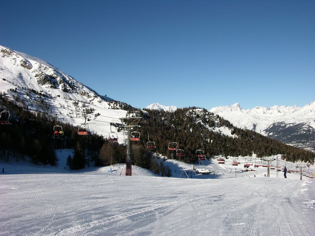 70346-pila026.jpg