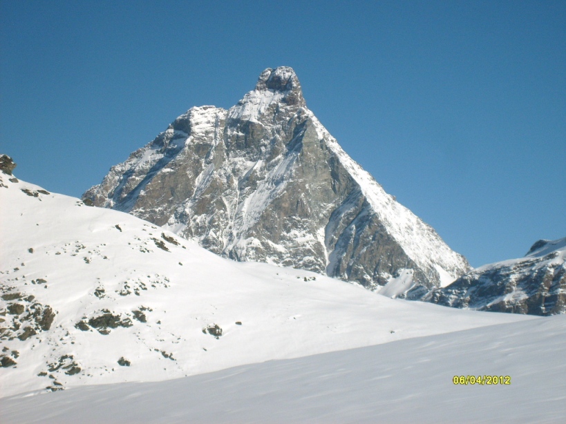 76173-9-immancabile.jpg