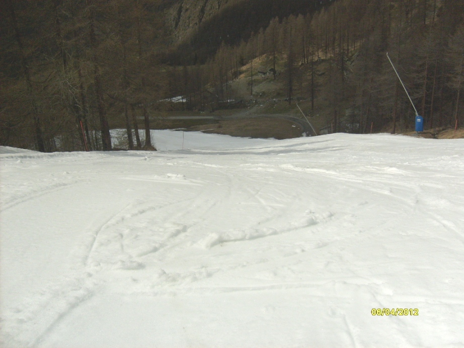 76192-24-neve-molle-ma-sciabile.jpg