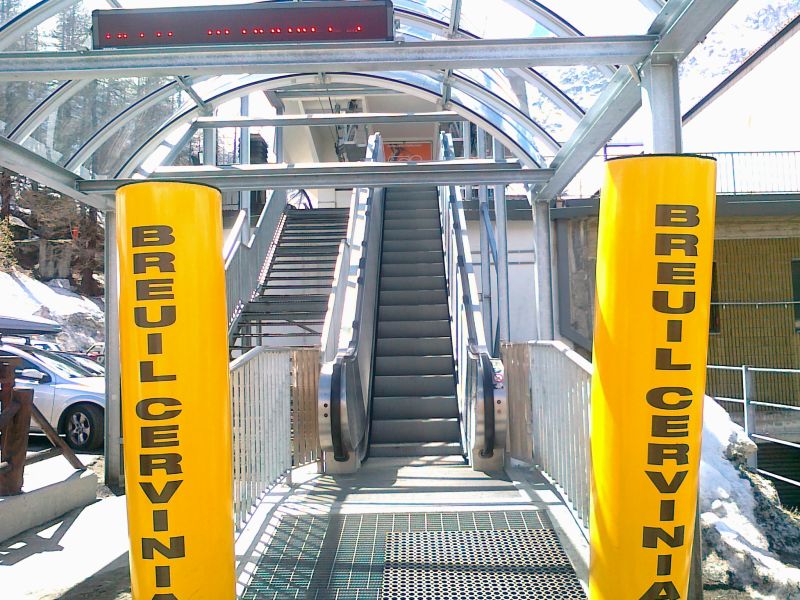 77668-cer22.jpg