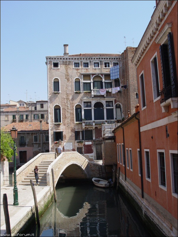 8635-ponti-venezia.jpg