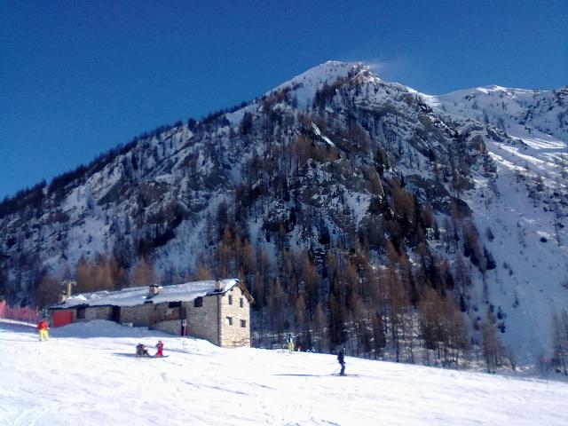 87905-2-valgussera.jpg