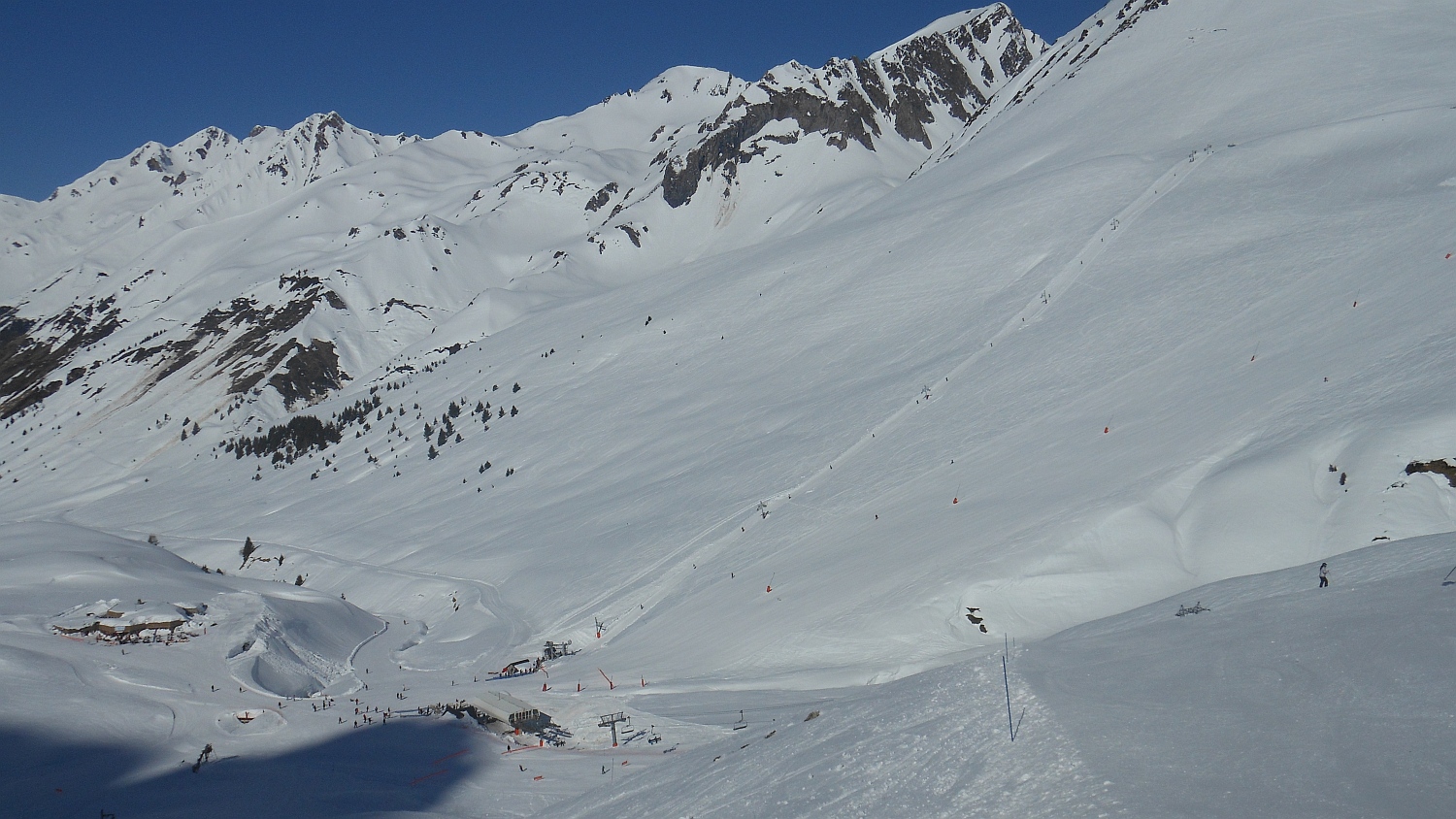 96623-pir-2383.jpg