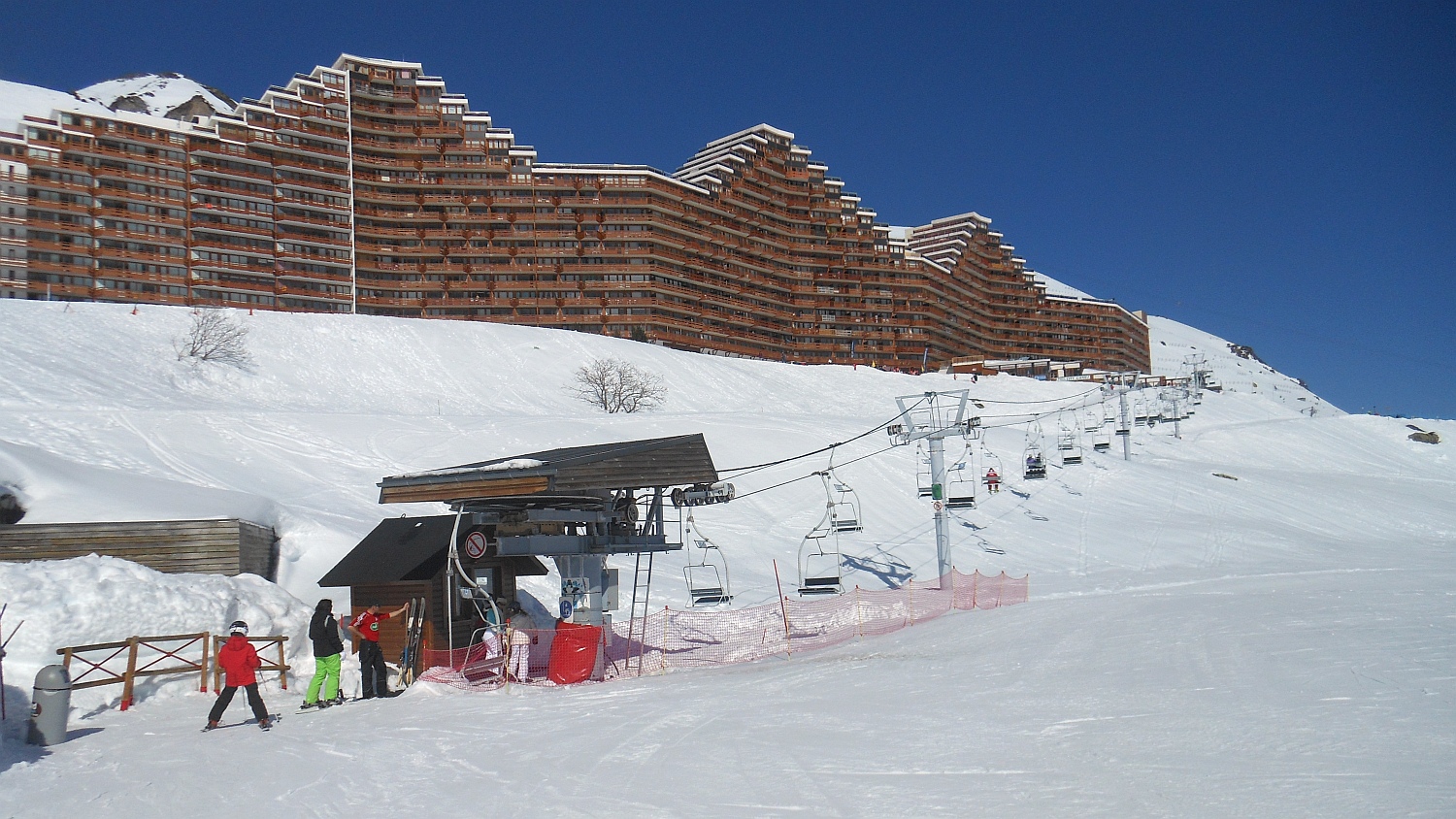 96673-pir-2498.jpg