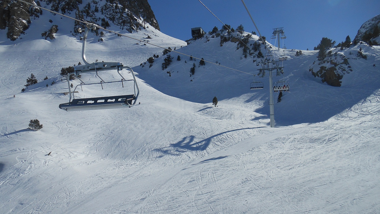 96695-pir-2570.jpg