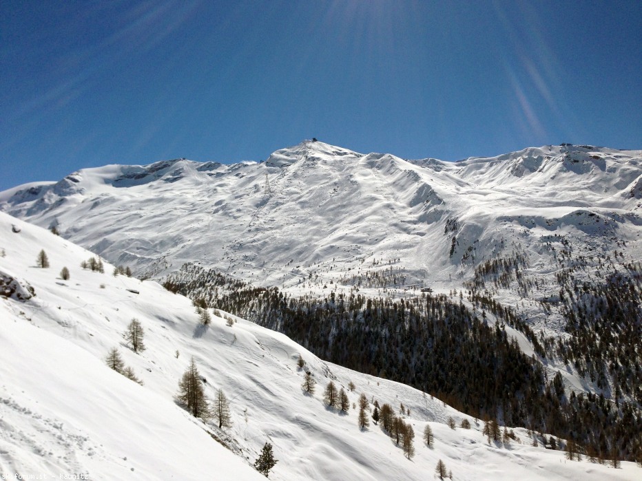 98108-10-matterhorn-ski-3-614742013-10.jpg