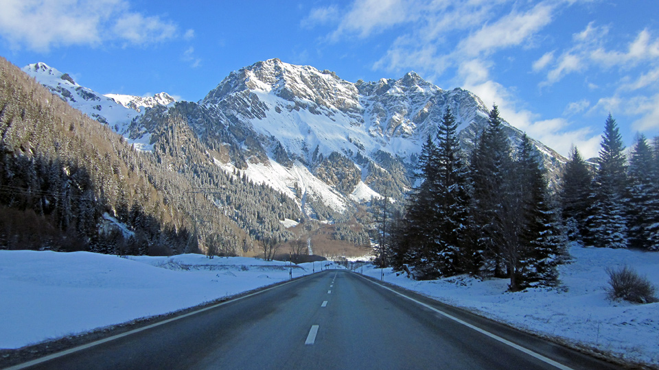 99985-montagna-val-bregaglia.jpg