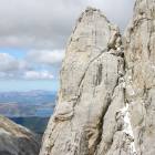 Il lago di Campotosto "nascosto" dalle rocce del Gran Sasso Il lago di Campotosto "nascosto" dalle rocce del Gran Sasso