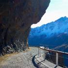 Particolare della vecchia strada.