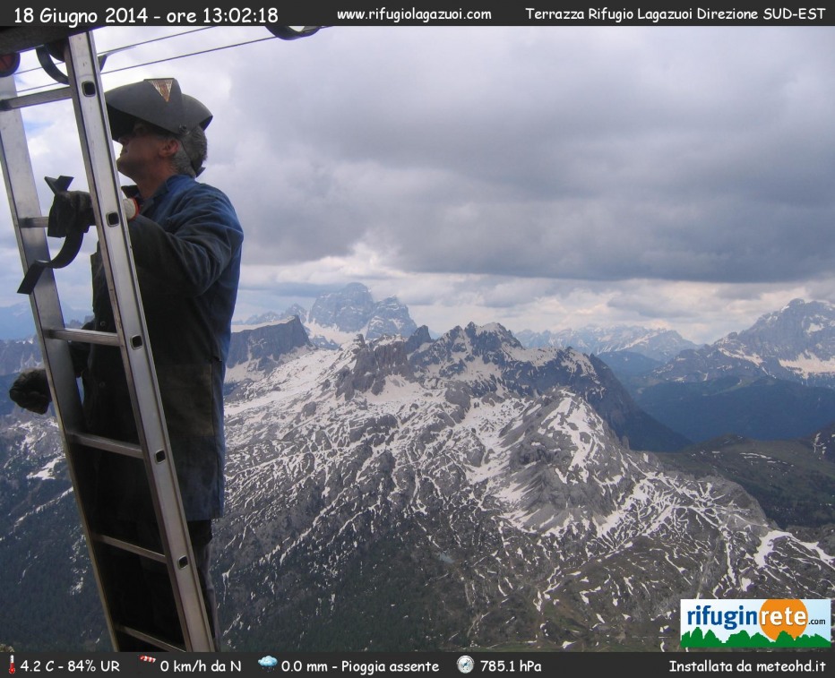 127029-2014-06-18-h1302-terrazza-rifugio-lagazuoi.jpg