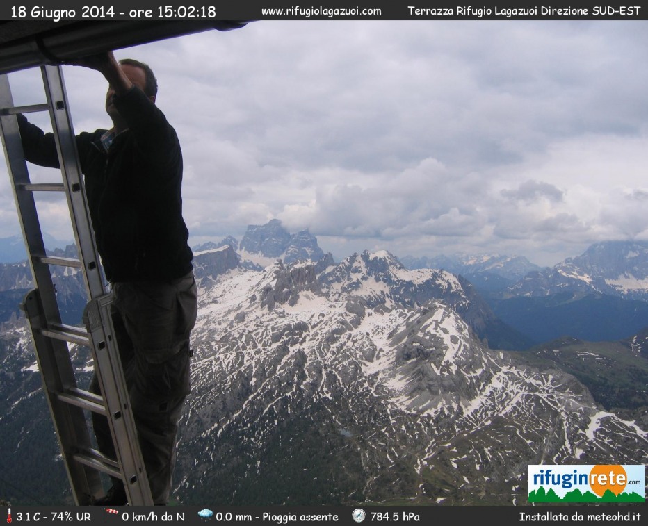 127030-2014-06-18-h1502-terrazza-rifugio-lagazuoi.jpg
