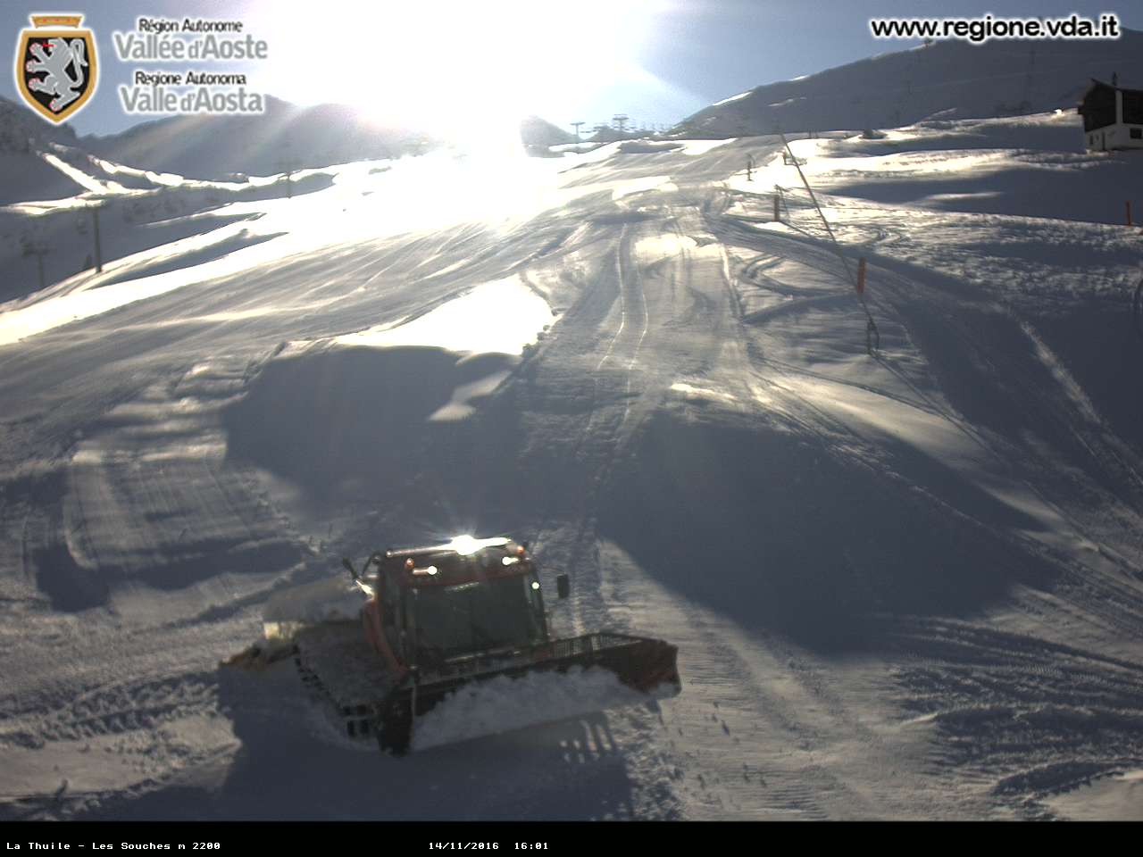 179543-biglathuile.jpg