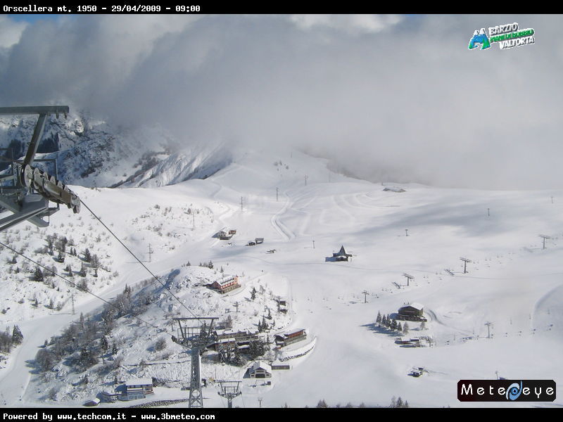 39897-piani-di-bobbio-fine-aprile-09.jpg