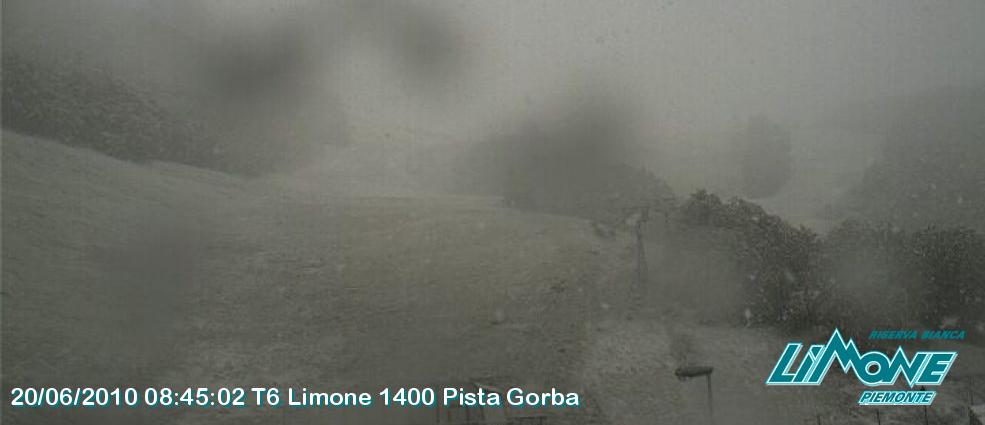 55462-nevica-a-1400-il200610.jpg