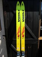 1297536508_166461356_6-Bellissimi-sci-volkl-p-20-sl-da-gara-nuovi-attacchi-tyrolia-570-Italia.jpg