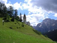 xl_20.07.2009---la-valle---chiesa-di-s.barbara-e-panoramma.JPG