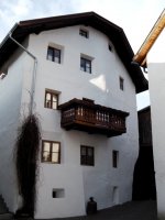 9glorianza la casa che somiglia ad un porcino.jpg 9glorianza la casa che somiglia ad un porcino.jpg