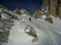 IMG002.jpg