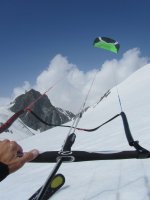 snowkite.jpg snowkite.jpg